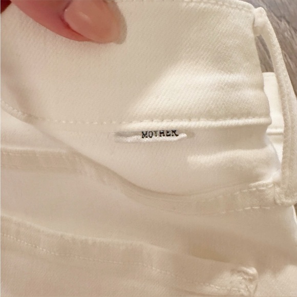 MOTHER The Tripper Ankle Fray Jeans in White Unfairest of Them All Jeans Size 27 - Picture 16 of 16